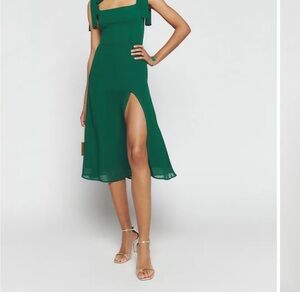 Elegant Reformation Green Sleeveless Dress
